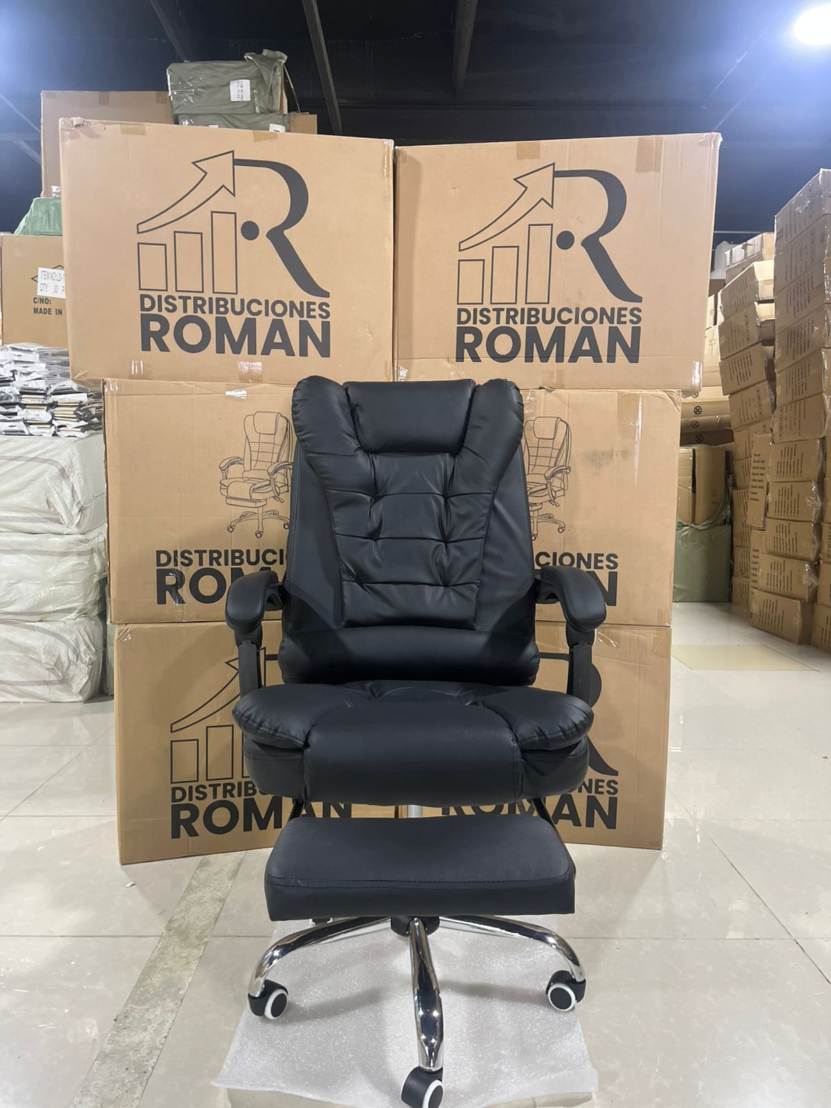 SILLA EJECUTIVA CON PORTAPIE