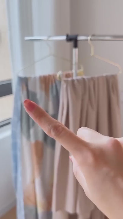 Gancho Espiral Colgante – Organizador Práctico y Resistente para Closet
